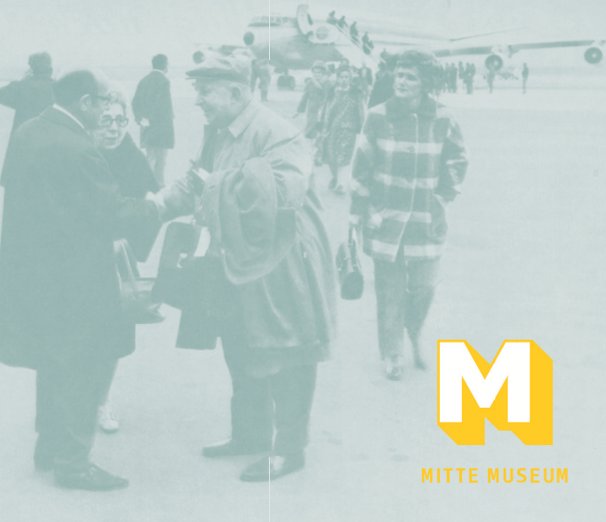 Menschen am Flughafen