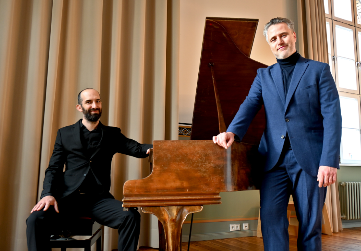 Der Lindemann-Stuhl in der Dependance des Mitte Museums. Fotografie: Heike Stange.